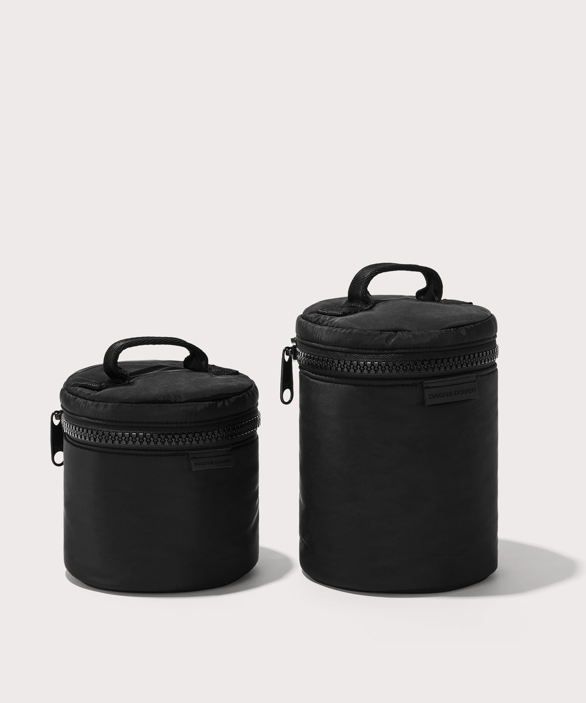 Mila Toiletry Organizer in Onyx. Large - Image 3